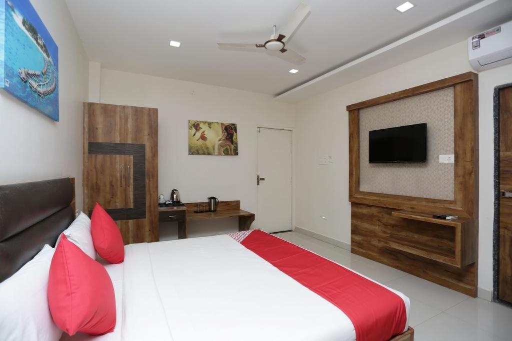 Hotel Rajmohan Palace Gwalior Luaran gambar
