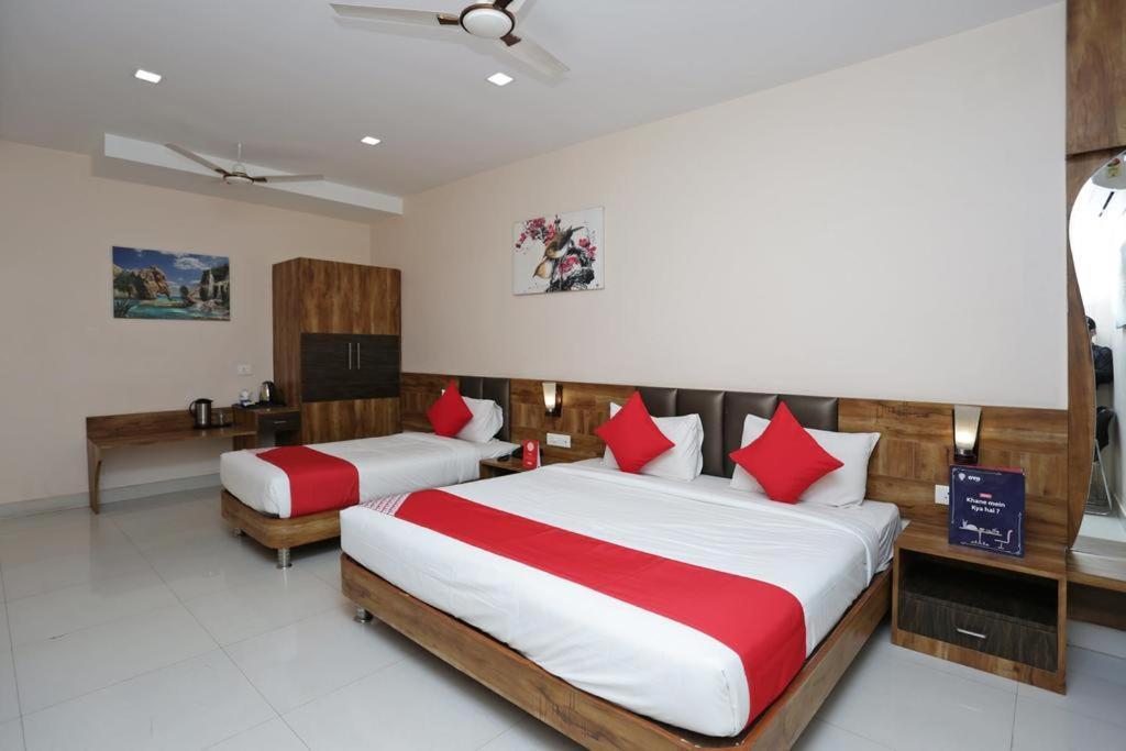 Hotel Rajmohan Palace Gwalior Luaran gambar